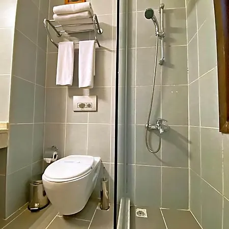Zehra Tatil Koeyue 4*
